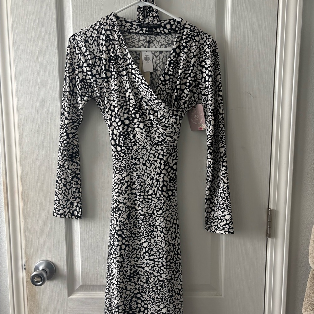 Banana Republic Black and White Long Sleeve Dress